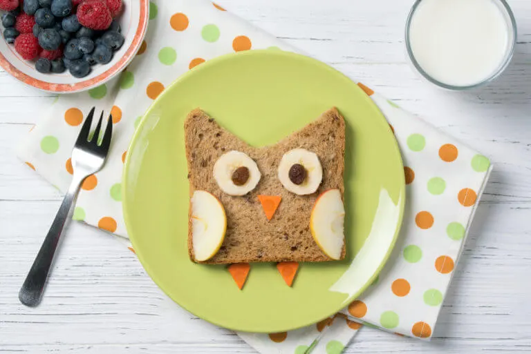 Sandwich made fun using fruit to make an owl